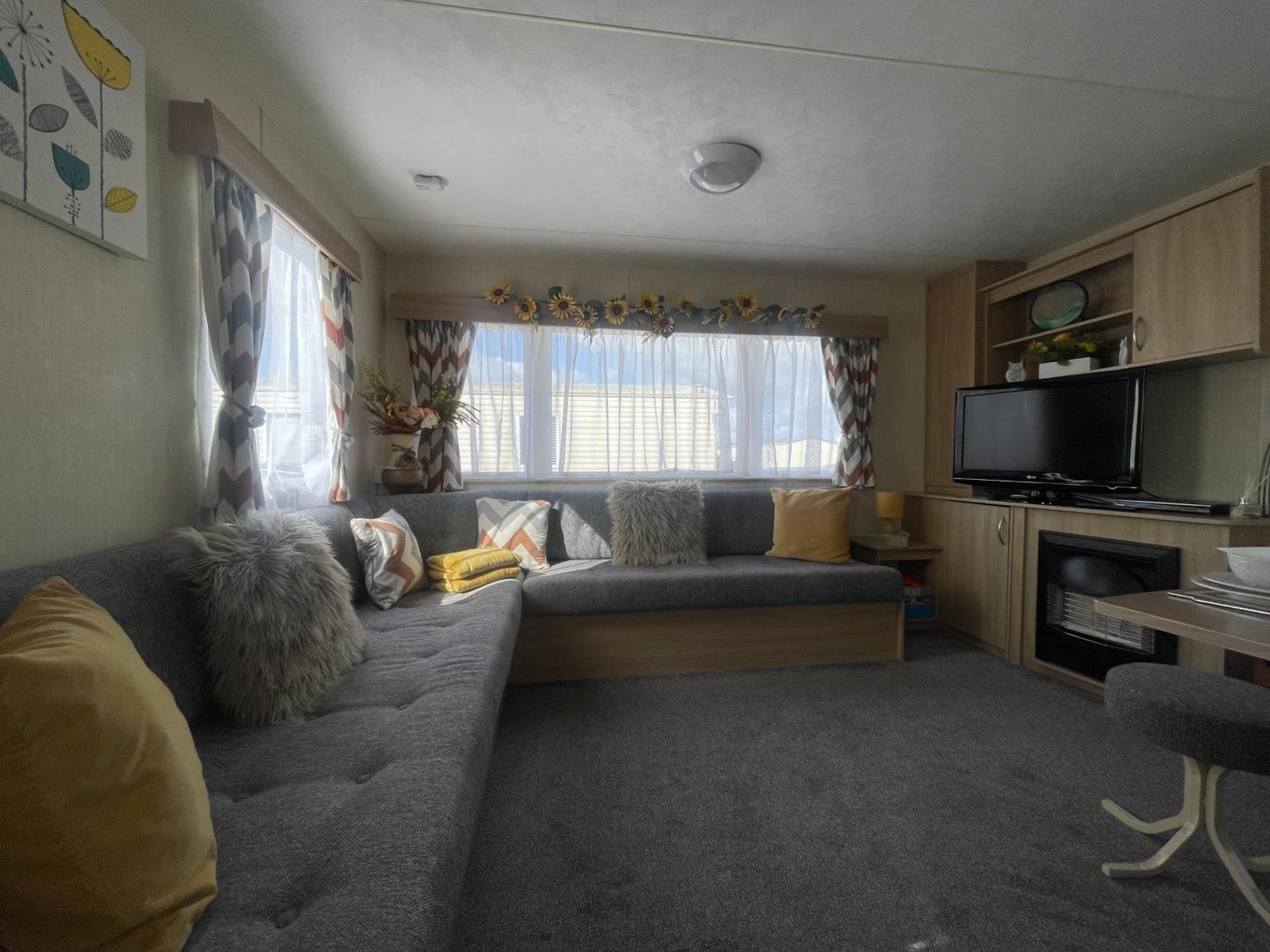 3 Bedroom Caravan, Edi Rita, Robin Hood, Pet Friendly Meliden Exterior photo